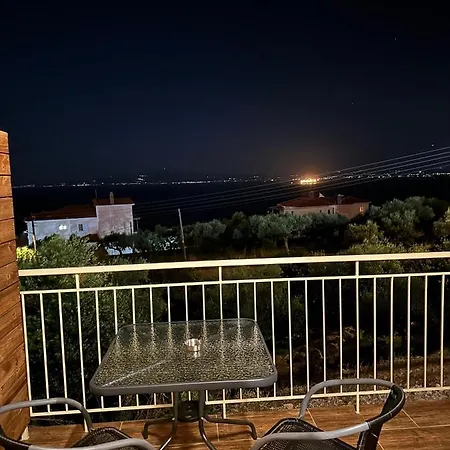 アパート Lithino