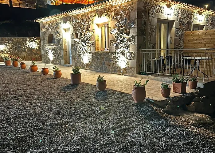 Lithino كالاماتا